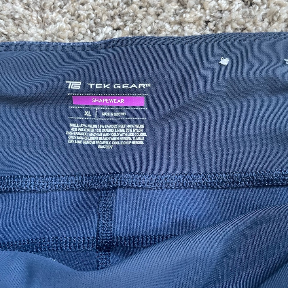 Tek Gear Shapewear in SZ XL in gently used condition - Picture 3 of 3